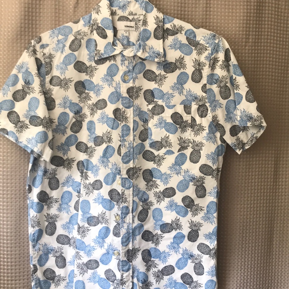 Pineapple short sleeve button down